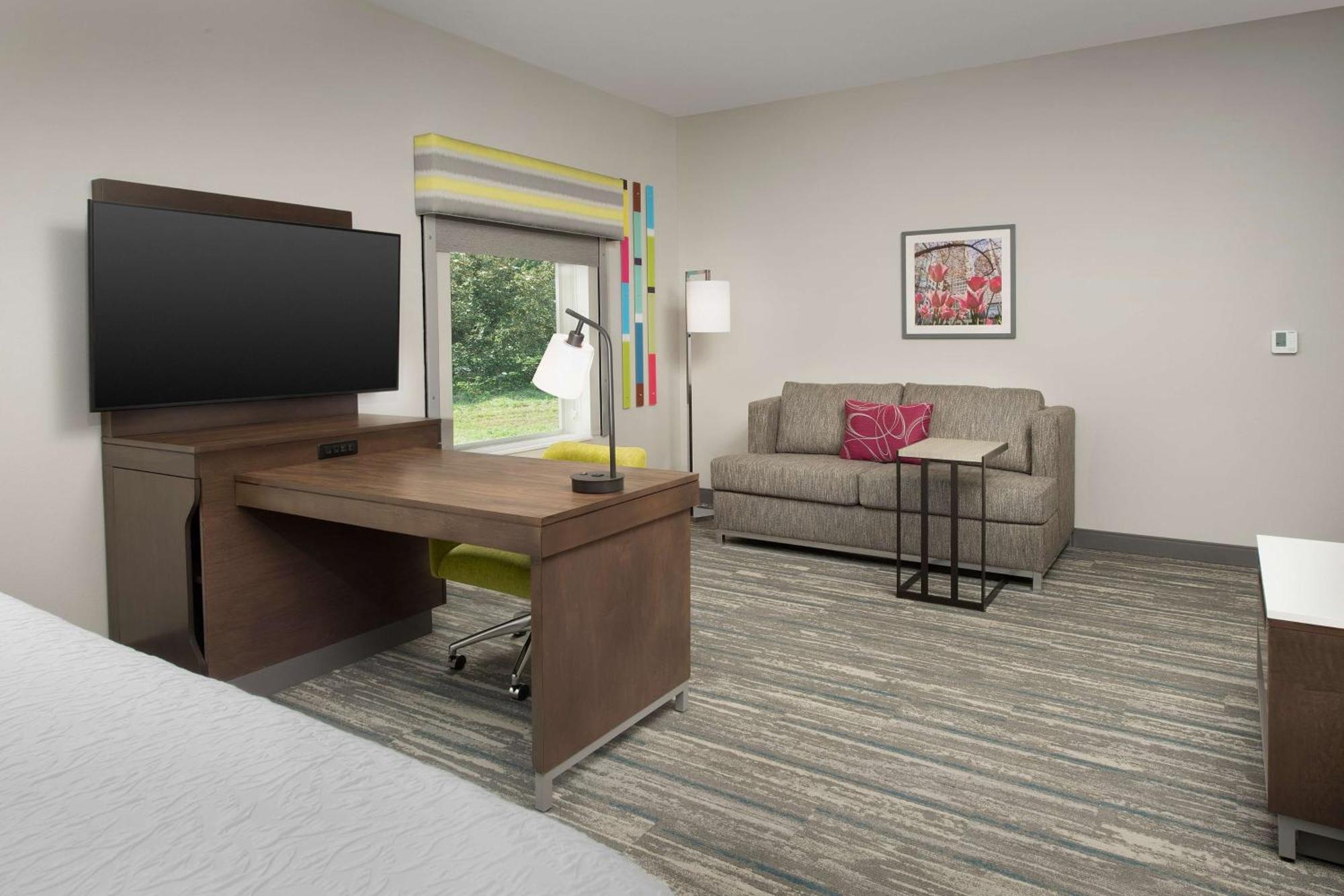 Hampton Inn & Suites Charlotte Airport Lake Pointe Extérieur photo